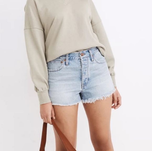 Madewell Pants - Madewell nwt relaxed denim shorts